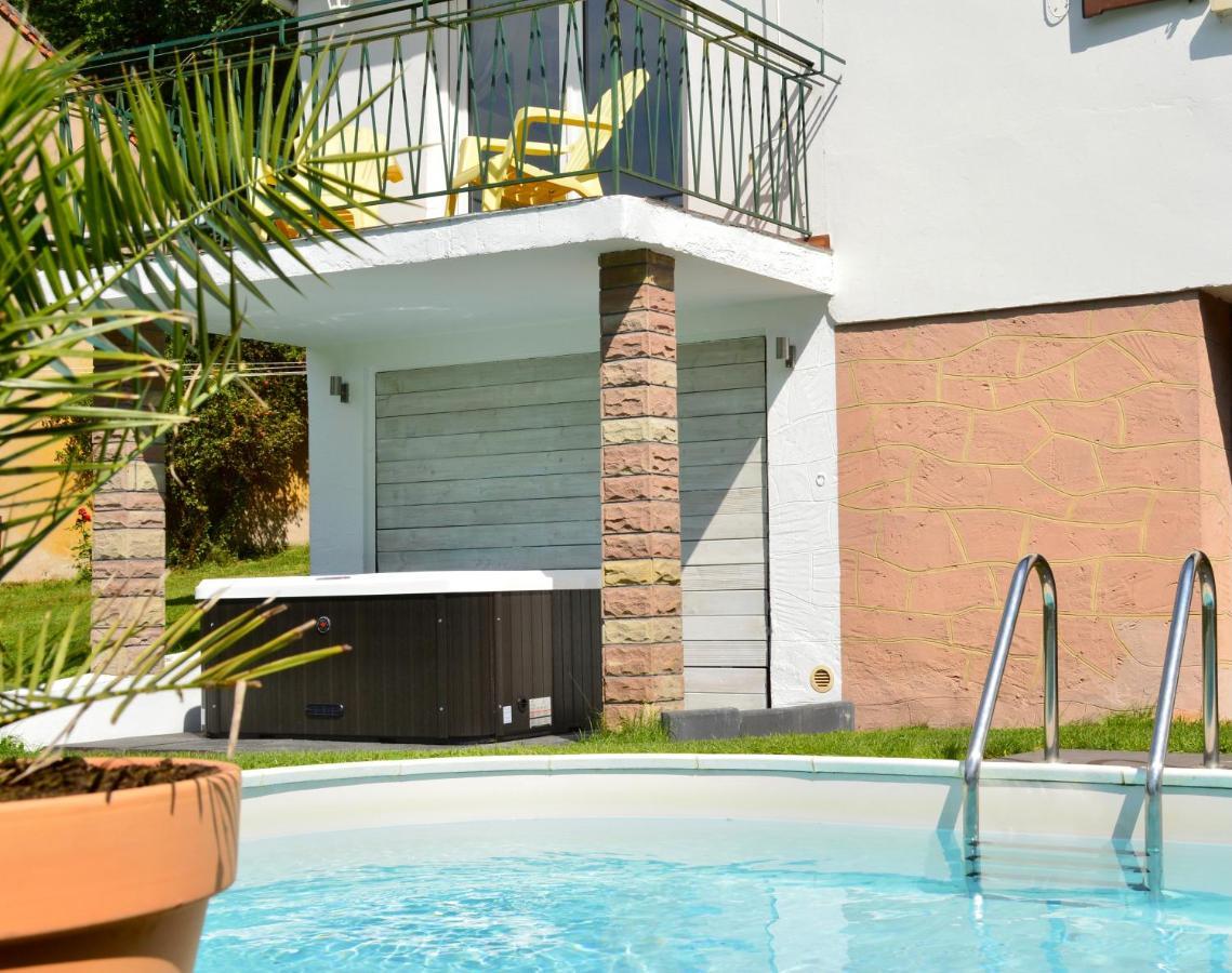 Le Gîte de l'Ecureuil Sturzelbronn Extérieur photo